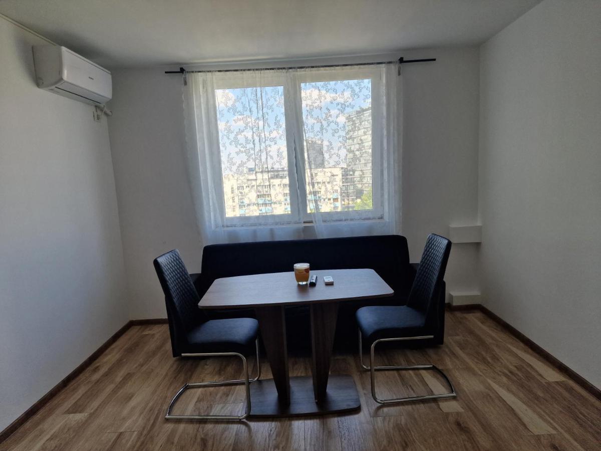 Apartamento Gara De Nord 2